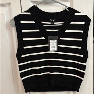 art class Black and White Striped Top